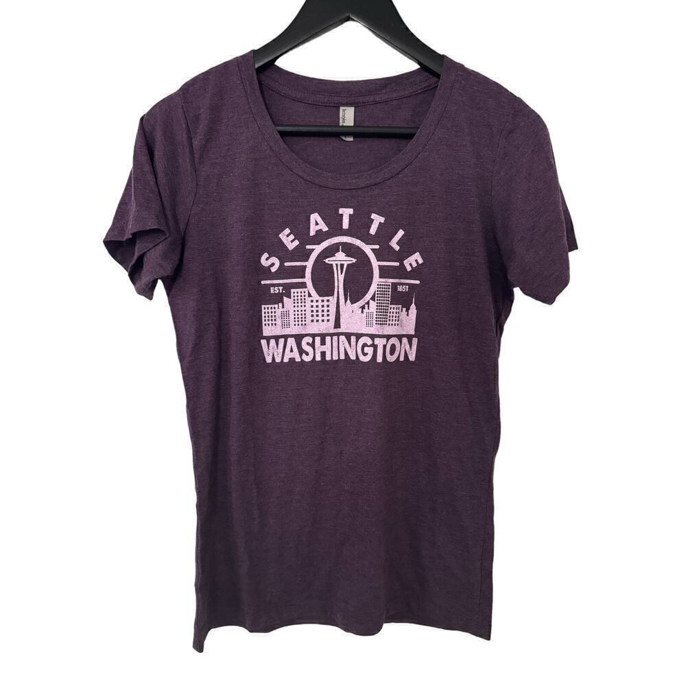 Seattle Washington Purple Short Sleeve T shirt Size Large NWOT